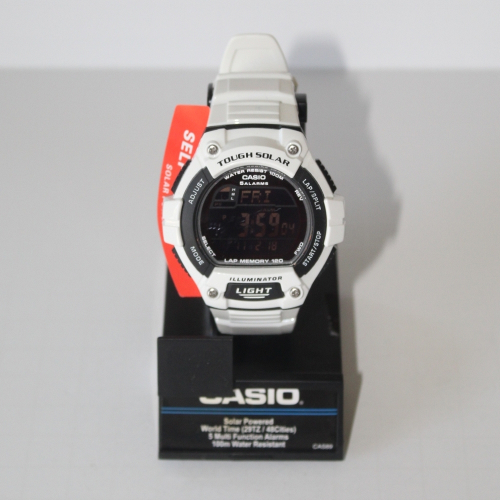 ✨🆕✨Casio White Solar-Powered Digital Men's Watch